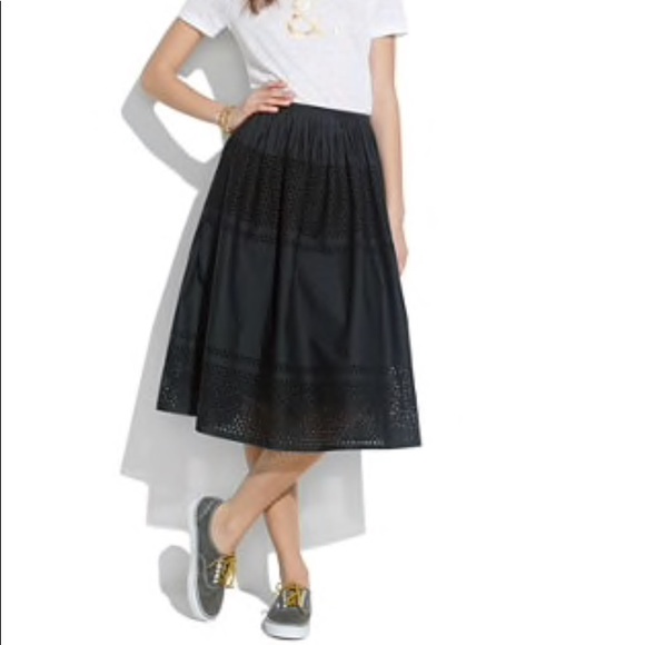 Madewell Dresses & Skirts - Madewell Latticework Midi Skirt